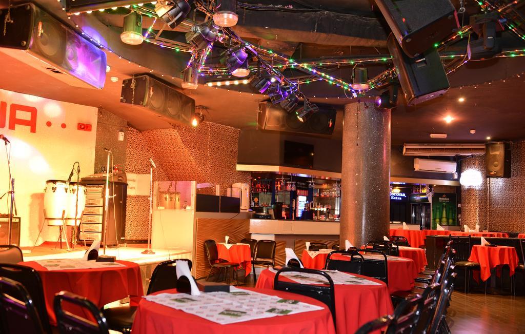 Rush Inn Hotel Dubaj Zewnętrze zdjęcie